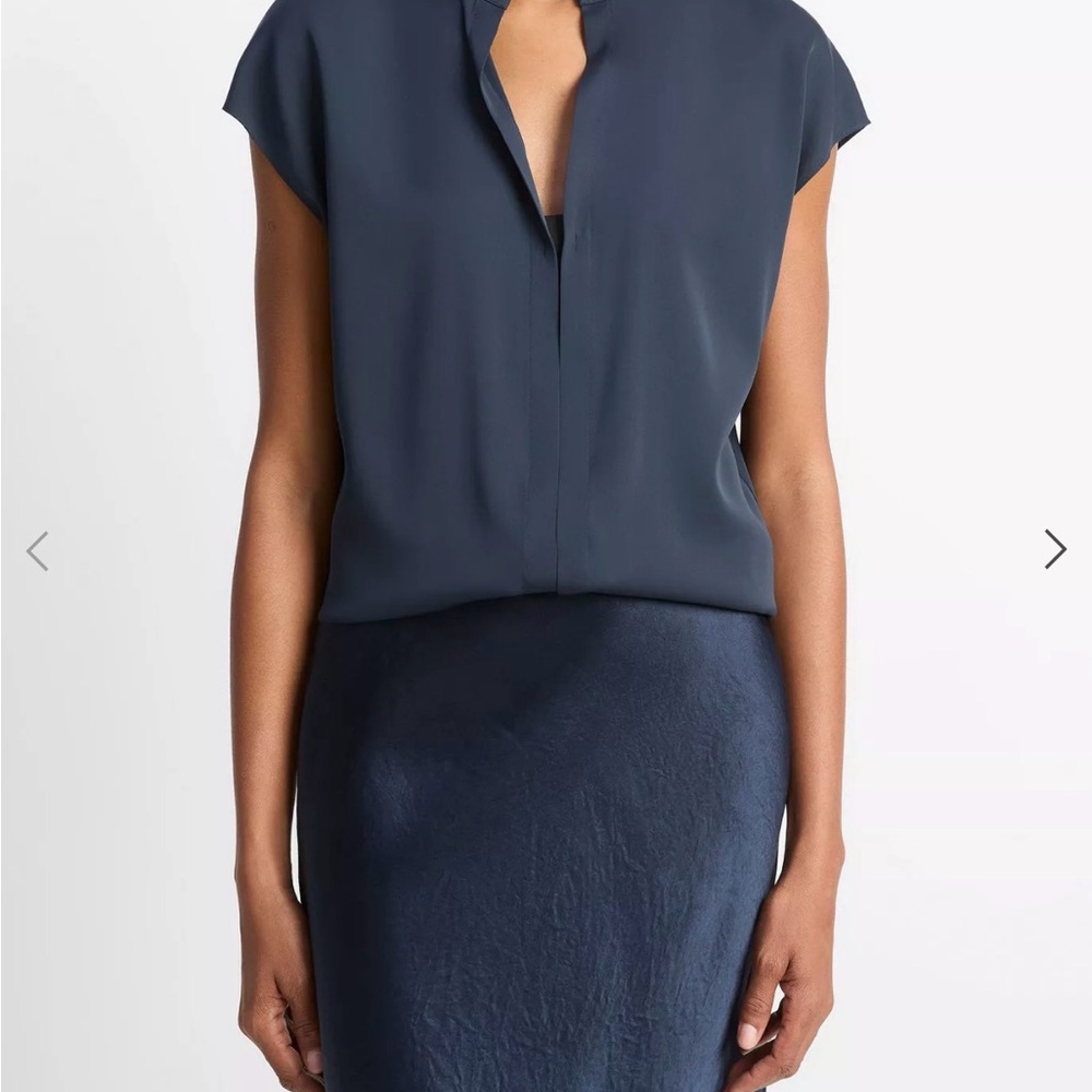 Vince Green Silk Blouse Short Sleeve